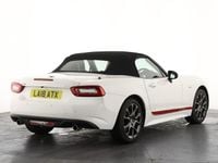 Used Fiat 124 Spider S 138 HP (101 kW) 2018 White Cabriolet