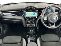 Used Mini Cooper S Hatch 176 HP (129 kW) 2024 White Hatchback