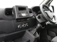 Begagnad Renault Master Business 135 HK (99 kW) 2022 Vit Minibuss