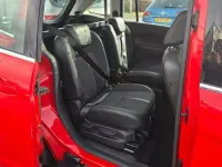 Used Ford Grand C-Max Titanium X 120 HP (88 kW) 2018 Red MPV