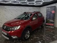 Used Dacia Sandero Lauréate 90 HP (66 kW) 2018 Red Hatchback