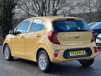 Used Kia Picanto 66 HP (48 kW) 2023 Yellow Hatchback