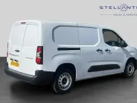 Second-hand Peugeot Partner 101 CP (74 kW) 2025 Alb Monovolum
