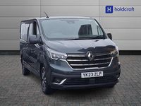 Begagnad Renault Trafic 170 HK (125 kW) 2023 Grå Minibuss