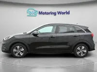 Usado Kia Niro 139 HP (102 kW) 2022 Preto SUV
