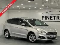 Used Ford S-MAX Titanium 150 HP (110 kW) 2016 Silver MPV