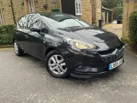 Usado Vauxhall Corsa Design Edition 95 HP (69 kW) 2015 Preto Citadino