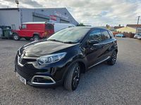 Usado Renault Captur Dynamique 90 HP (66 kW) 2015 Preto SUV