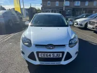 Usado Ford Focus Zetec 115 HP (84 kW) 2014 Branco Citadino