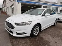 Used Ford Mondeo Zetec 120 HP (88 kW) 2017 White Hatchback