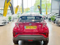 Used Toyota C-HR 140 HP (102 kW) 2026 Red SUV