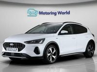 Begagnad Ford Focus Active 125 HK (91 kW) 2023 Vit Halvkombi