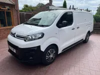 Used Citroën Dispatch 120 HP (88 kW) 2017 White MPV