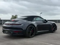 Begagnad Porsche 911 2019 Svart Cab