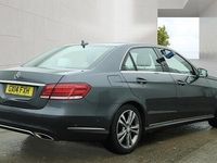 Usado Mercedes E220 SE 2014 Cinzento Sedan