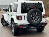 Used Jeep Wrangler Sahara 272 HP (200 kW) 2024 White SUV