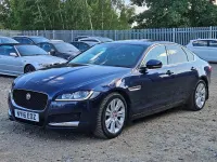 Used Jaguar XF Portfolio 180 HP (132 kW) 2016 Blue Sedan