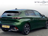 Used Peugeot 308 Allure 129 HP (94 kW) 2024 Green Hatchback