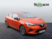 Used Renault Clio V Evolution 143 HP (105 kW) 2023 Orange Hatchback