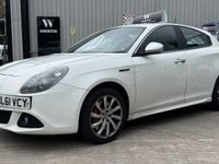 Used Alfa Romeo Giulietta Veloce 170 HP (125 kW) 2011 White Hatchback