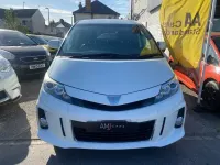 Usado Toyota Estima 2012 Blanco Monovolumen