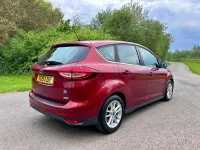 Usado Ford C-MAX Zetec 125 HP (91 kW) 2015 Vermelho Monovolume