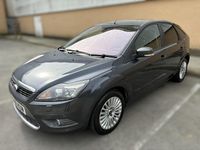 Used Ford Focus Titanium 99 HP (72 kW) 2010 Grey Hatchback