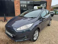 Used Ford Fiesta Zetec 75 HP (55 kW) 2013 Grey Hatchback