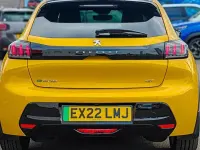 Used Peugeot e-208 Premium 100 kW (136 HP) 2022 Yellow Hatchback