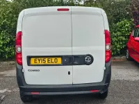 Used Vauxhall Combo 2015 White MPV