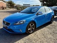Used Volvo V40 R-Design 115 HP (84 kW) 2015 Blue Hatchback