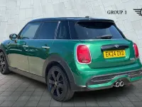 Used Mini Cooper S Classic 176 HP (129 kW) 2024 Green Hatchback