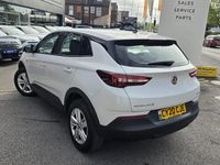 Second-hand Vauxhall Grandland X S 128 CP (94 kW) 2020 Alb SUV