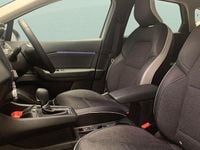 Used Renault Captur Techno 160 HP (117 kW) 2023 Grey SUV