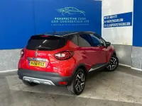 Used Renault Captur Dynamique 90 HP (66 kW) 2018 Red/black SUV
