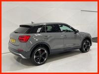 Begagnad Audi Q2 Design 150 HK (110 kW) 2017 Grå SUV