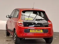 Usado Renault Twingo Dynamique 70 HP (51 kW) 2016 Vermelho Citadino