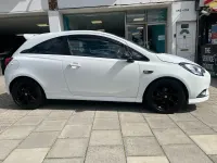 Used Vauxhall Corsa SRi 75 HP (55 kW) 2018 White Hatchback