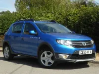 Used Dacia Sandero Lauréate 2016 Blue Hatchback
