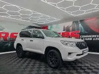 Usado Toyota Land Cruiser 204 HP (150 kW) 2021 Branco