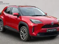 Used Toyota Yaris Cross 116 HP (85 kW) 2023 Red SUV