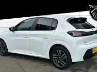 Used Peugeot 208 Active+ 102 HP (75 kW) 2023 White Hatchback