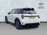 Used Mini Cooper Sport 113 kW (154 HP) 2026 White Hatchback