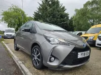 Used Toyota Yaris 100 HP (73 kW) 2018 Bronze Hatchback