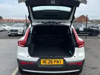 New Volvo XC40 Core 163 HP (119 kW) 2027 White SUV