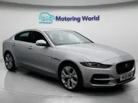 Begagnad Jaguar XE S 250 HK (183 kW) 2021 Silver Sedan