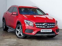 Begagnad Mercedes GLA200 Executive 156 HK (114 kW) 2017 Röd SUV