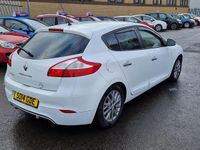Used Renault Mégane III 2014 White Hatchback
