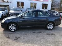 used VW Jetta 1.9 S TDI PD 4dr