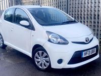 Begagnad Toyota Aygo 2013 Vit Halvkombi